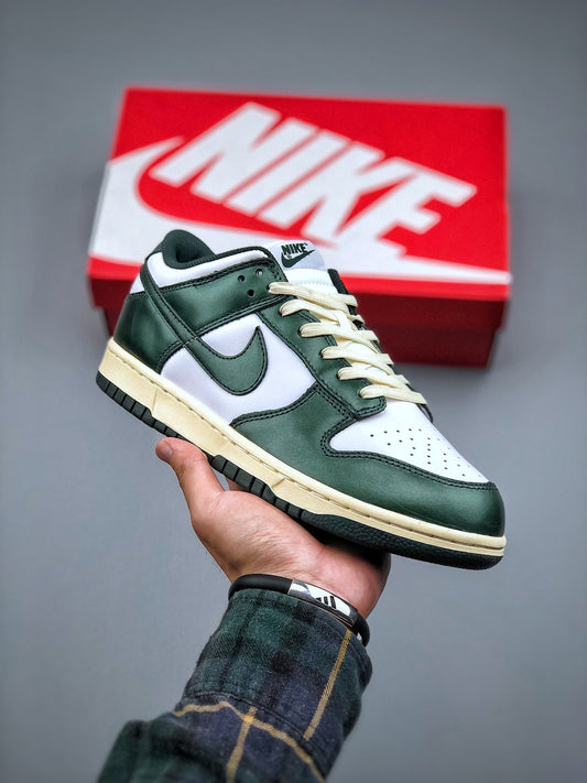 Dunk Low Vintage Green